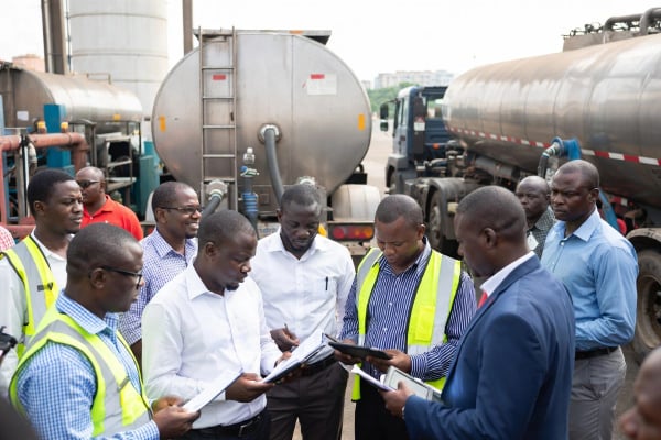 Bulk Petroleum Trading — Kronix Energy