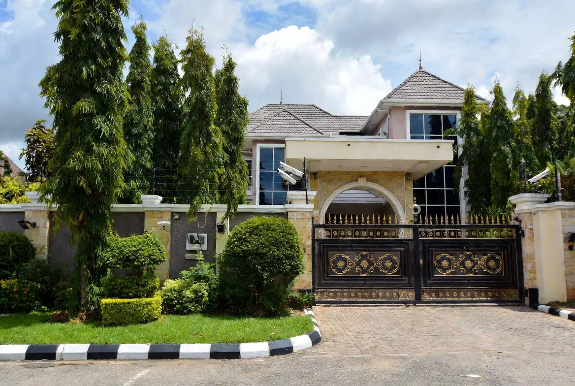 Embassy and diplomatic residence built to an international standard with security and protocol in Cantonments, Accra by Luxury Contractors Ghana